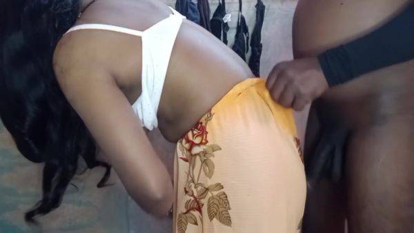 Stream uncut scene named : Stepsister In Saree Fucked In Desi Style