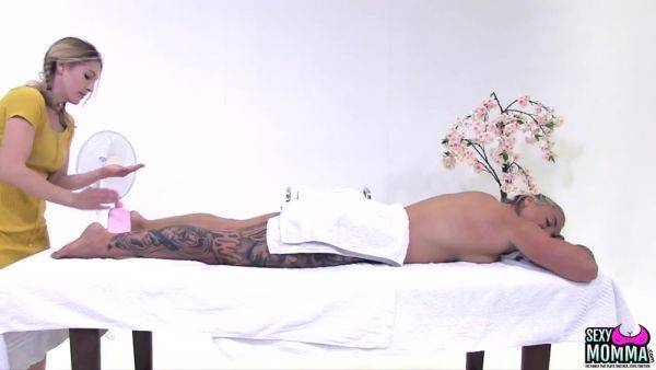 Enjoy watching this complete video of : Anna Offers Milf Kirsty A Massage