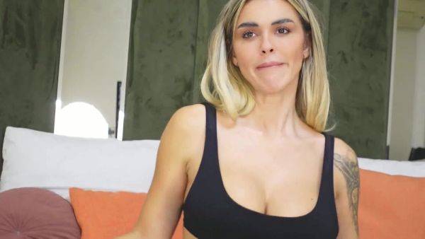 Stream this uncut clip of : Super slim booty big boobs blonde babe webcam show