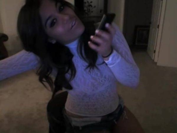 Play complete clip of : Throwback - She Played His Ass Pt1