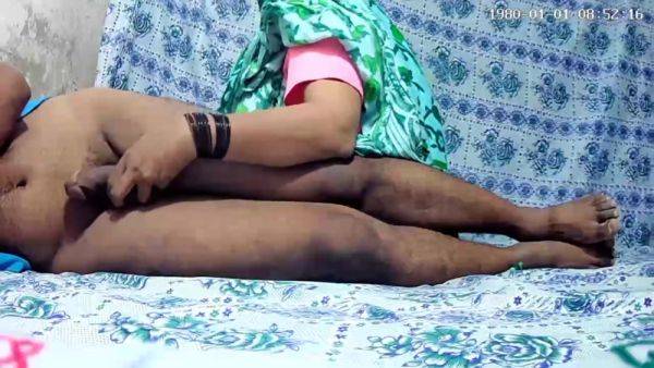 View this hardcore video named : Indian Girl And Boy Sex In The Park38