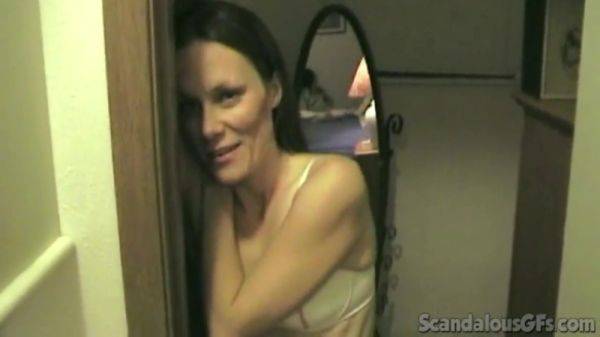 Play the uncut video called : Louisa Dancing Ass Closeup