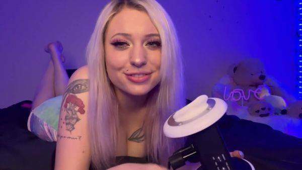 View this hardcore clip titled : Sexy Ear Licks In The Pose!! (arilove Asmr)