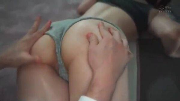 Enjoy watching the full video titled : 09935,Beautiful woman's lewd appearance