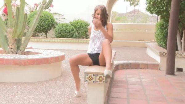 Watch the HD movie titled : Solo Female Nudist: Presley's Speedy Debut