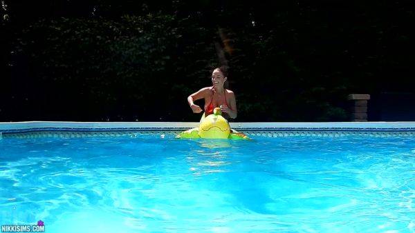 Enjoy watching the HD clip called : Nikki Gecko Cowboy Video