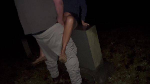 Stream complete movie named : Lexi Gold Getting Fucked In A Haunted Cemetery