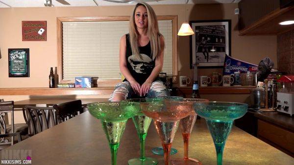 Watch the full movie called : Nikki Beer Pong Video