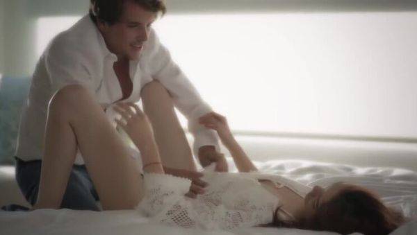 View this full movie titled : Jericha's Malibu Moments II: A Brunette's Delight