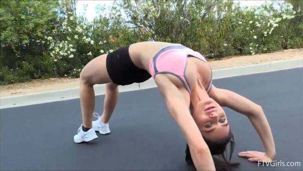 Watch uncut video : Lana, Alone with her Dancer's Toys