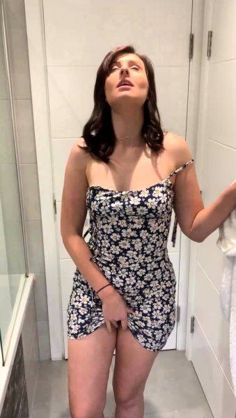 Watch complete movie named : Amateur teen porsha solo action