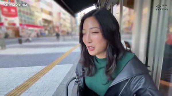 Watch this HD scene called : ZRXSOKRIRQBIWKMDTL34HOI-216