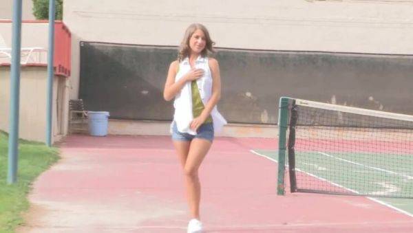 Watch uncut video : Rapid Appearance 6 - Presley