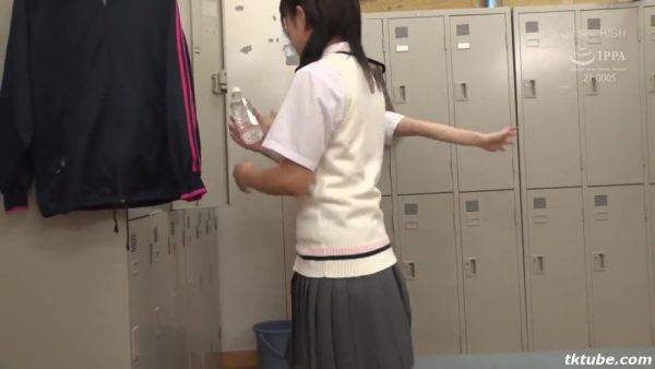 Play full clip named : CBVWCIPHWOFFCUDALG334NHDTB823