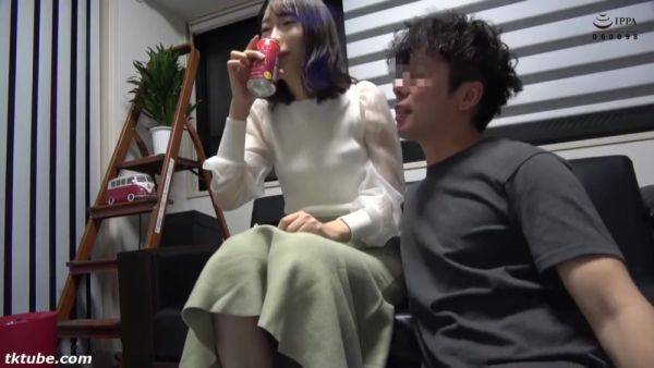 Watch the full clip : BYBYHXRJSKOUNUSPMM34STH049