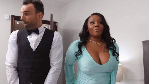 Enjoy watching this uncut clip of : Pillow Humping Humpette Loves A Threesome