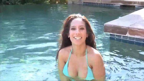 Watch hardcore movie named : Steamy Texan Voyeur 10 - Zoey