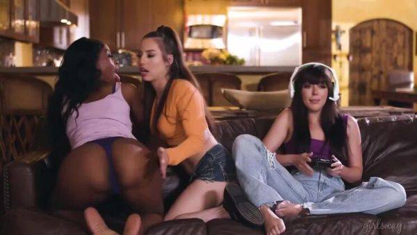 Play the uncensored movie called : Brunette Mocha Mena - We're Not Worrying About You