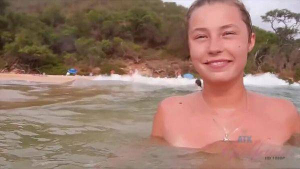 Watch the uncensored video of : Carolina Sweets' Beach Day of Fun