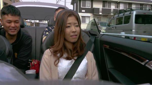 Stream this HD movie named : Sumire Niwa & Satoh Shirane - Car Sex Challenge! 2