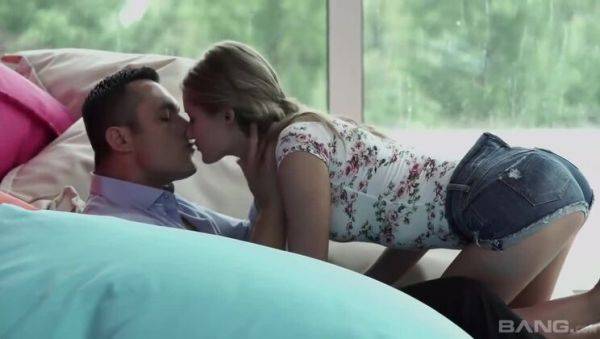 Play this HD movie named : Tiffany Tatum Savoring Passionate Intercourse on the Floor with Her Lover