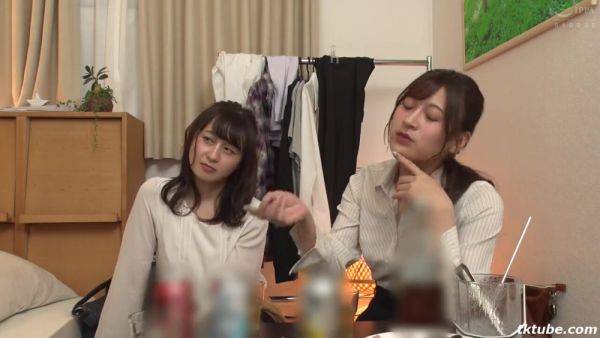 Play uncut video titled : YKQCWTJWYCWQSSIHKH34HUNTB749