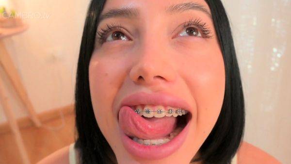 Stream this uncut movie named : Pretty Japanese teen solo masturbation Uncensored