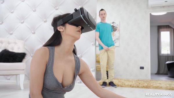 VR fantasy sex turns into reality once her stepbrother walks in on her - xbabe.com on pornsfind.com