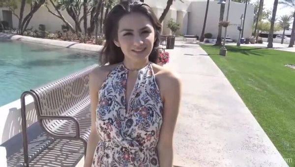 Watch the HD video called : Natalie's Hot, Sexy & Kinky Solo Act 10