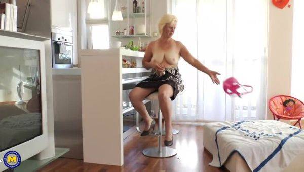 Enjoy watching this complete video titled : Horny Blonde Housewife Janice Can't Get Enough of Wet & Wild Masturbation