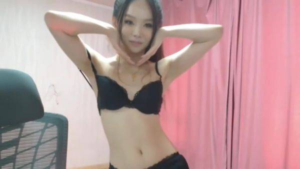 Play this HD video : Asiankitty Ox August 29 2023 Webcam