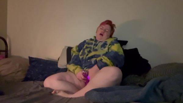 Chubby Bitch Fingers Wet Pussy - hclips.com on pornsfind.com