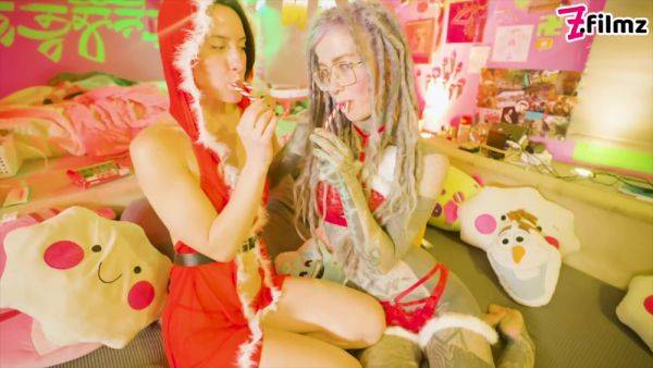 Stream this complete clip titled : Anuskatzz And Stacy Blooms Christmas Threesome