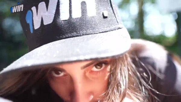 Stream the uncensored video titled : Novinha Peituda Gostosa Chupando Pau Gostoso