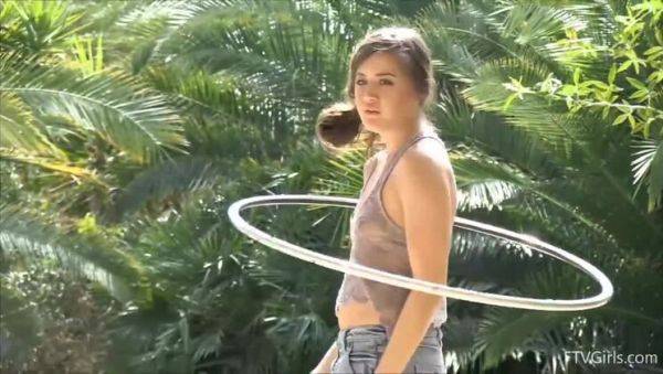 Watch this uncensored scene of : Shannon's Fingering Skills