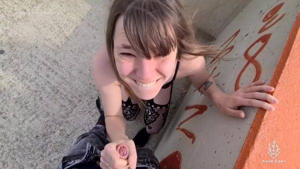 Watch this HD scene named : My Biggest Bet In Public !! With Anne Eden