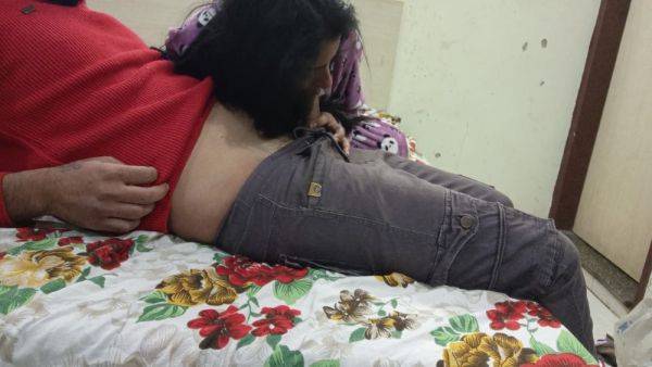 View the complete video : Dost Ki Hot Sexy Mummy Ne Mere Sath Kiya Full Sex Hindi Audio