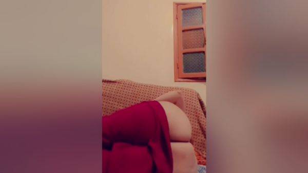 View this hardcore clip titled : اححححح احبيبي الحوا دوا