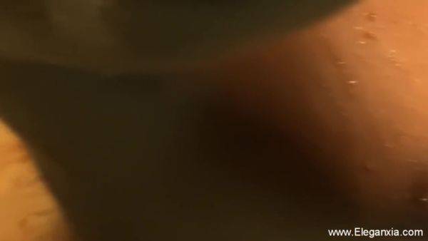 View this uncensored scene : India Babe In Beautiful Bollywood Showing Off Her Natural Body