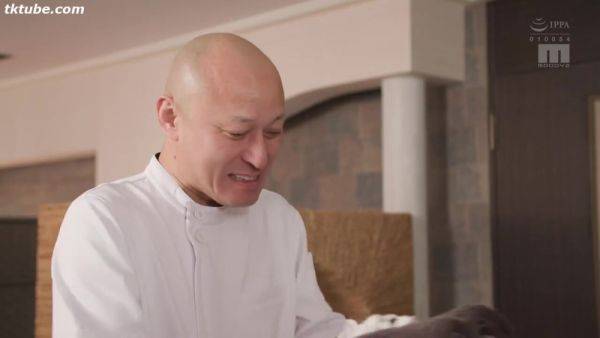 Stream uncut video titled : WHQJWUGTGWYTJDFLWIEMIDV477