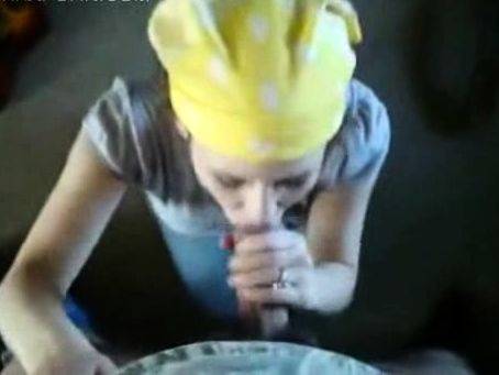 Watch the HD scene named : amateur blowjob cumshot finish in her mouth