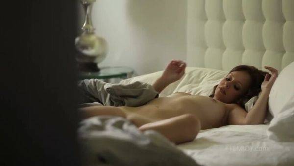 Watch complete movie named : Hayden W.: A Big-Busted Redhead's Solo Performance