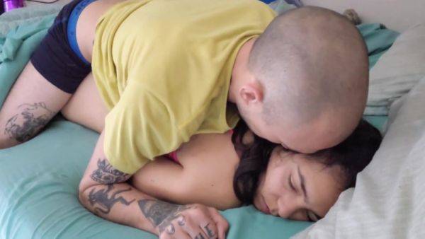 View the uncut clip named : Anal In The Morning