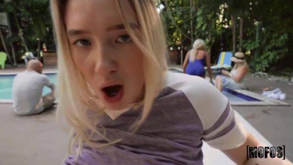 Watch the HD video named : Bbq Bj With Juliette Mint