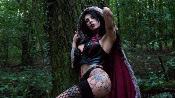 Stream the hardcore video of : Deep anal into the woods after flashing her premium forms