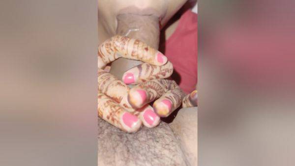Enjoy watching this hardcore video of : Desi Bhabhi Giving Blowjob Devar With Hand Mehandi Karwa Chauth Special