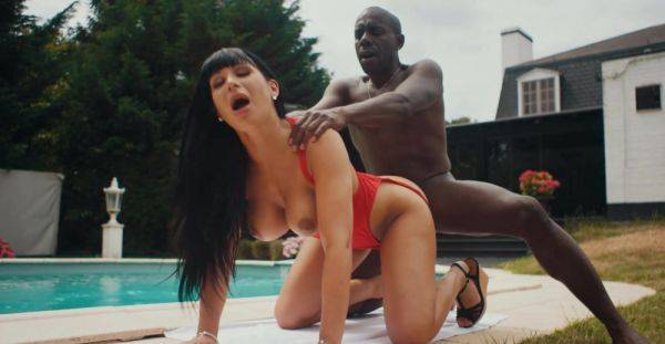 Play the complete video : Black stud grants married woman the best anal in her life