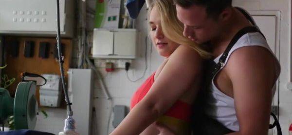 Watch this uncensored clip : Mom Takes Charge - Kim Cums