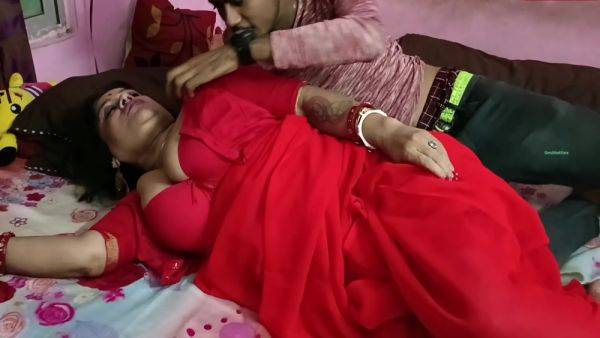 Stream this HD movie : Morning Sex In Indian Hot Stepmom Sex! Today I Fuck Her 1st Time!!