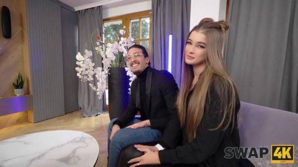 Play full clip named : Veronica Leal & Olivia Sparkle - We Tricked This Guy And Fucked His Wife